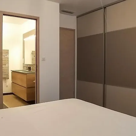 3 Bedroom Gorgeous In Isolaccio