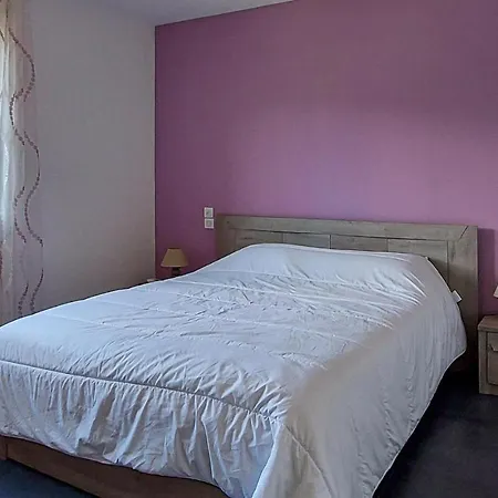 Apartamento 3 Bedroom Gorgeous In Isolaccio *